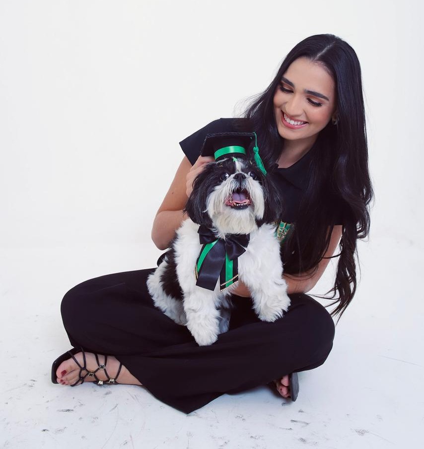 Tutora com seu pet na Planalto Pet
