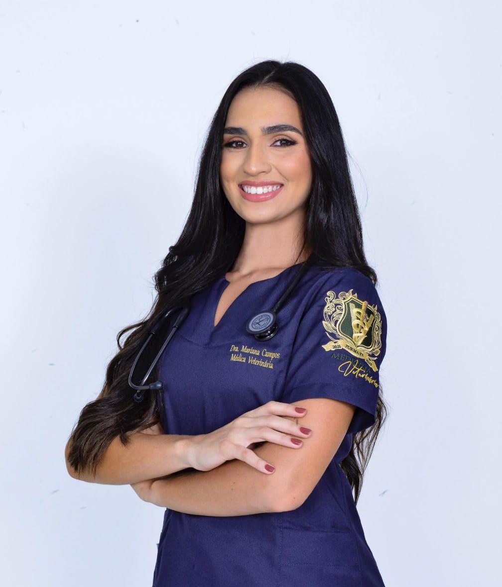 Dra. Mariana Campos — Médica Veterinária